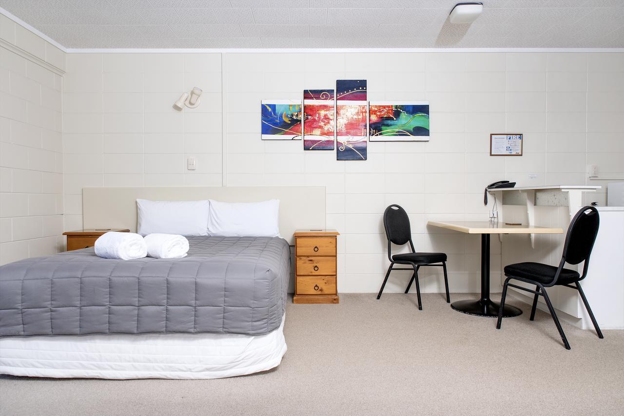 Tourist Court Motel Whakatane Kültér fotó