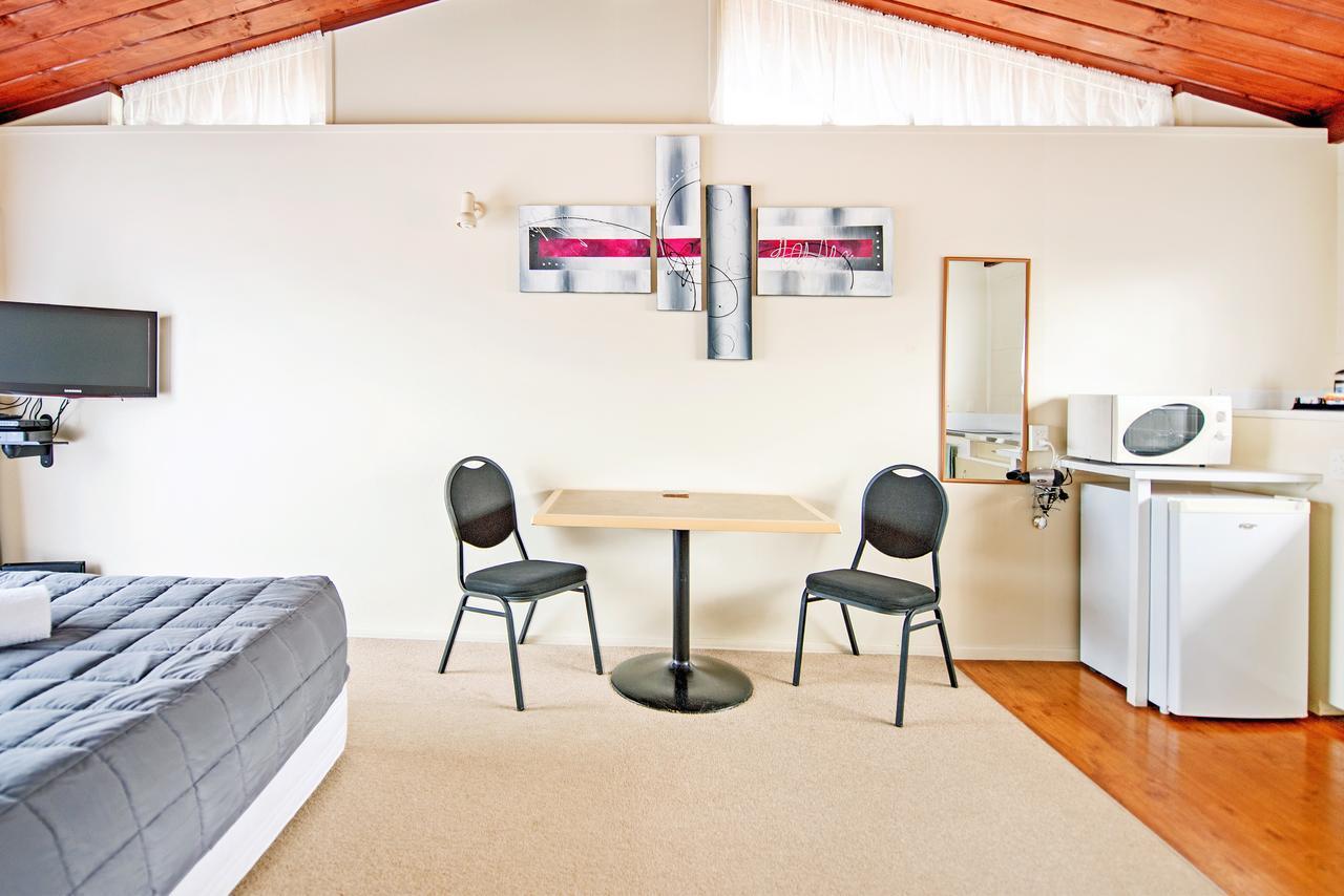 Tourist Court Motel Whakatane Kültér fotó