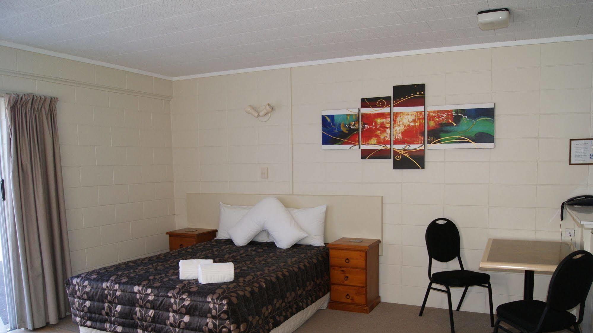 Tourist Court Motel Whakatane Kültér fotó